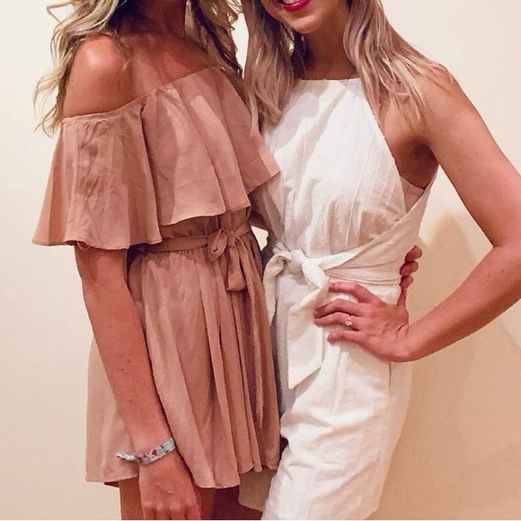 ROMPER - Picture 3 of 3